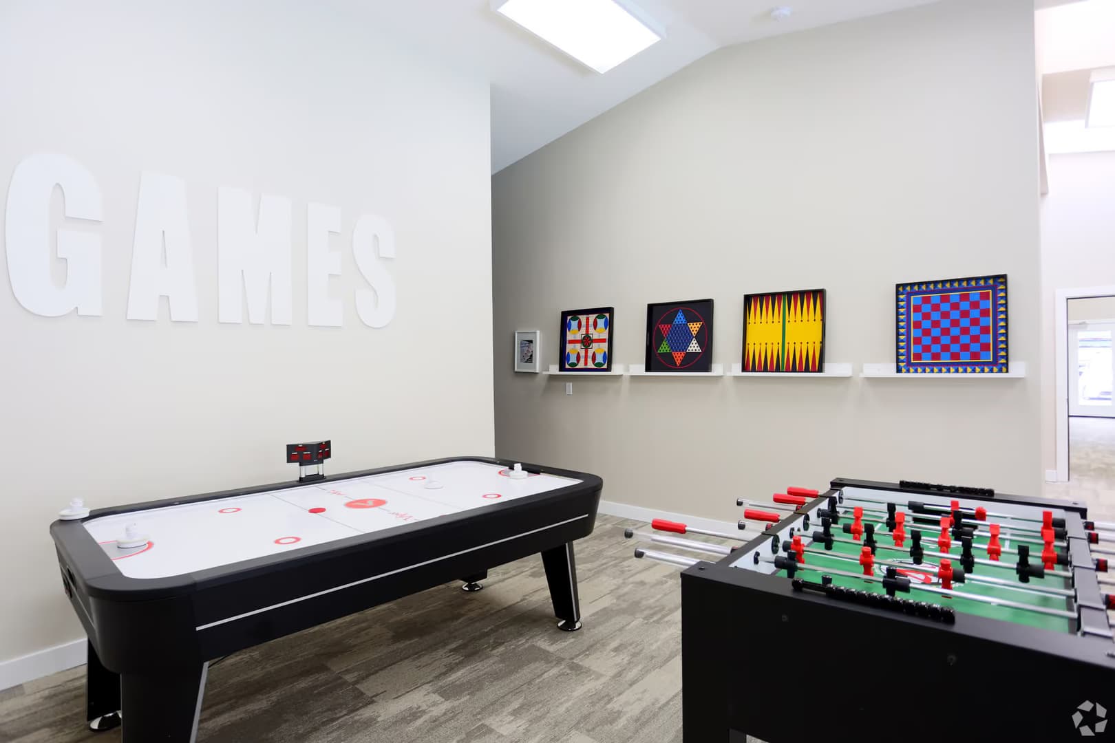 Gresham Apartment: 24050 SE Stark St