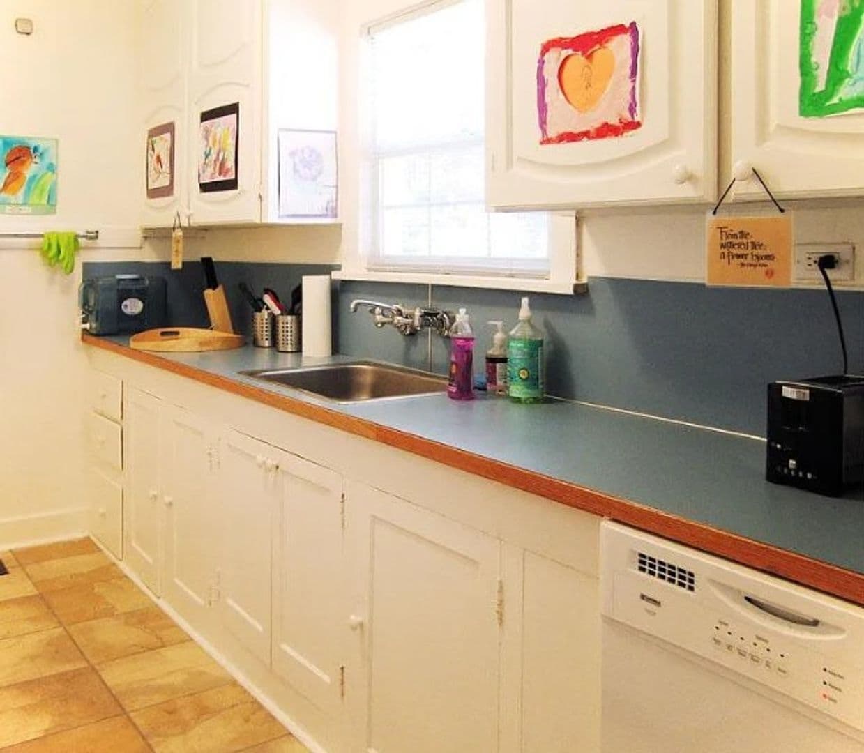 Portland Apartment: 2445 NW Quimby Street