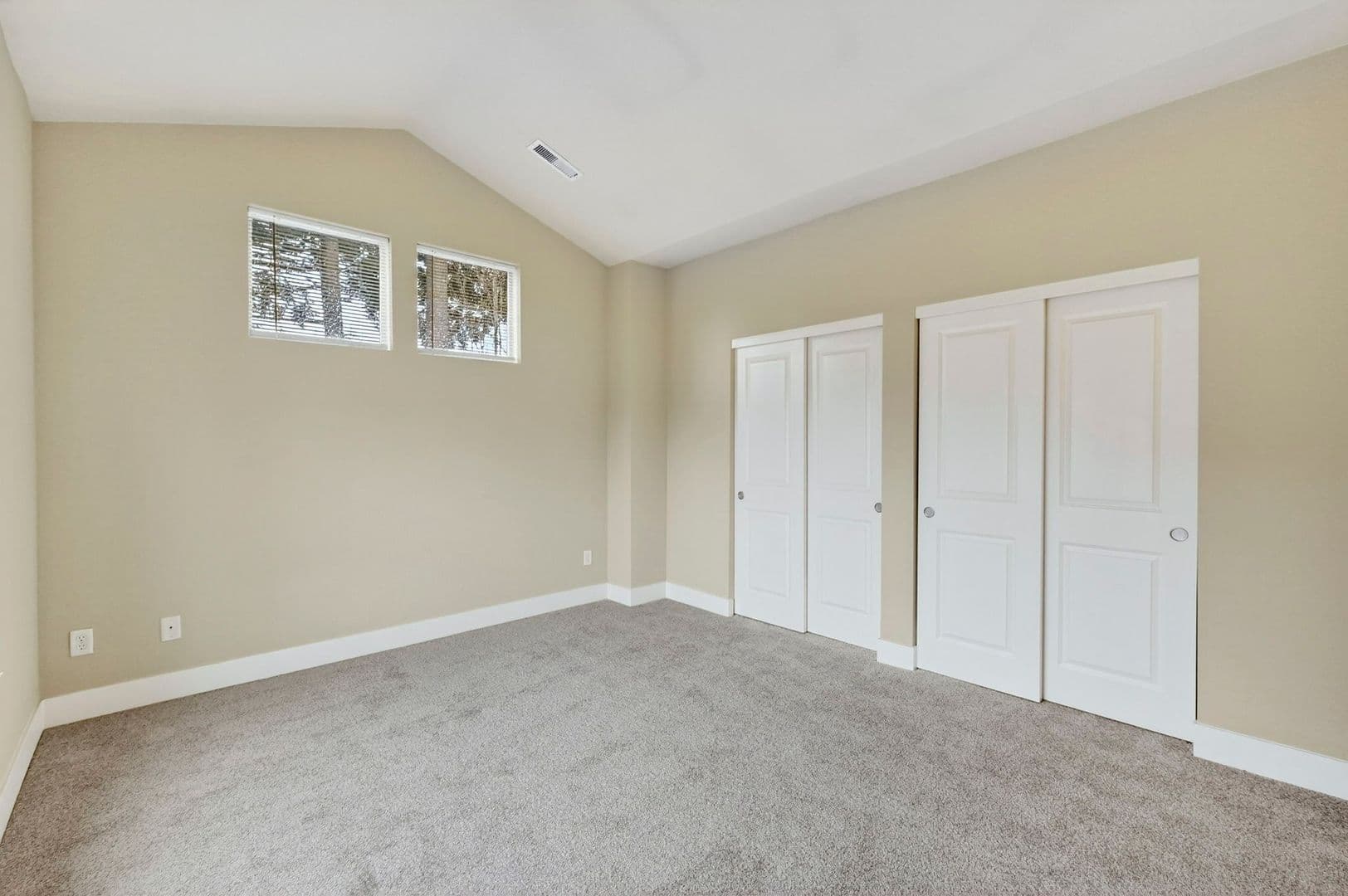 Gresham Townhome: 17218 - 17298 NE Glisan Street