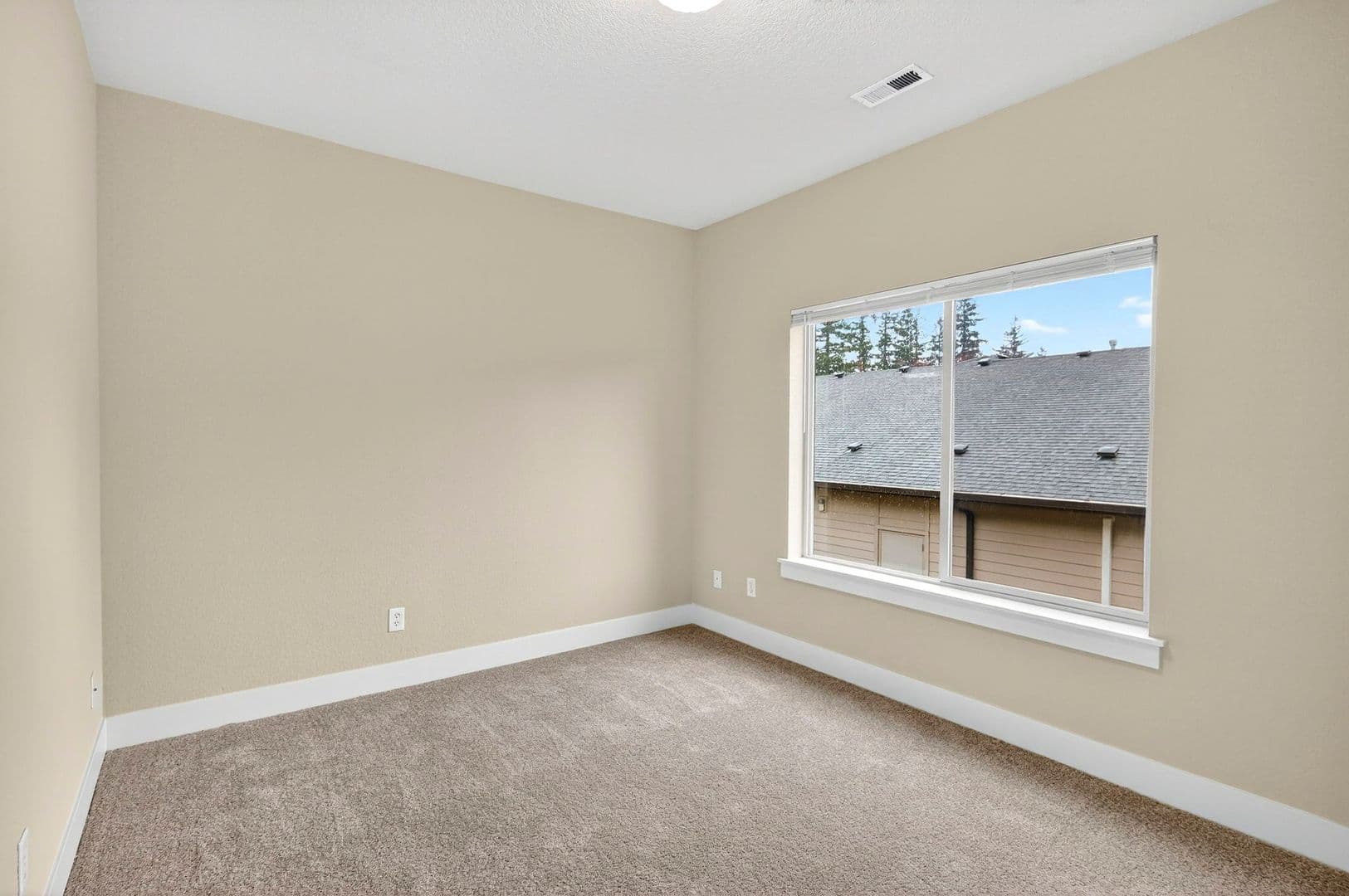 Gresham Townhome: 17218 - 17298 NE Glisan Street