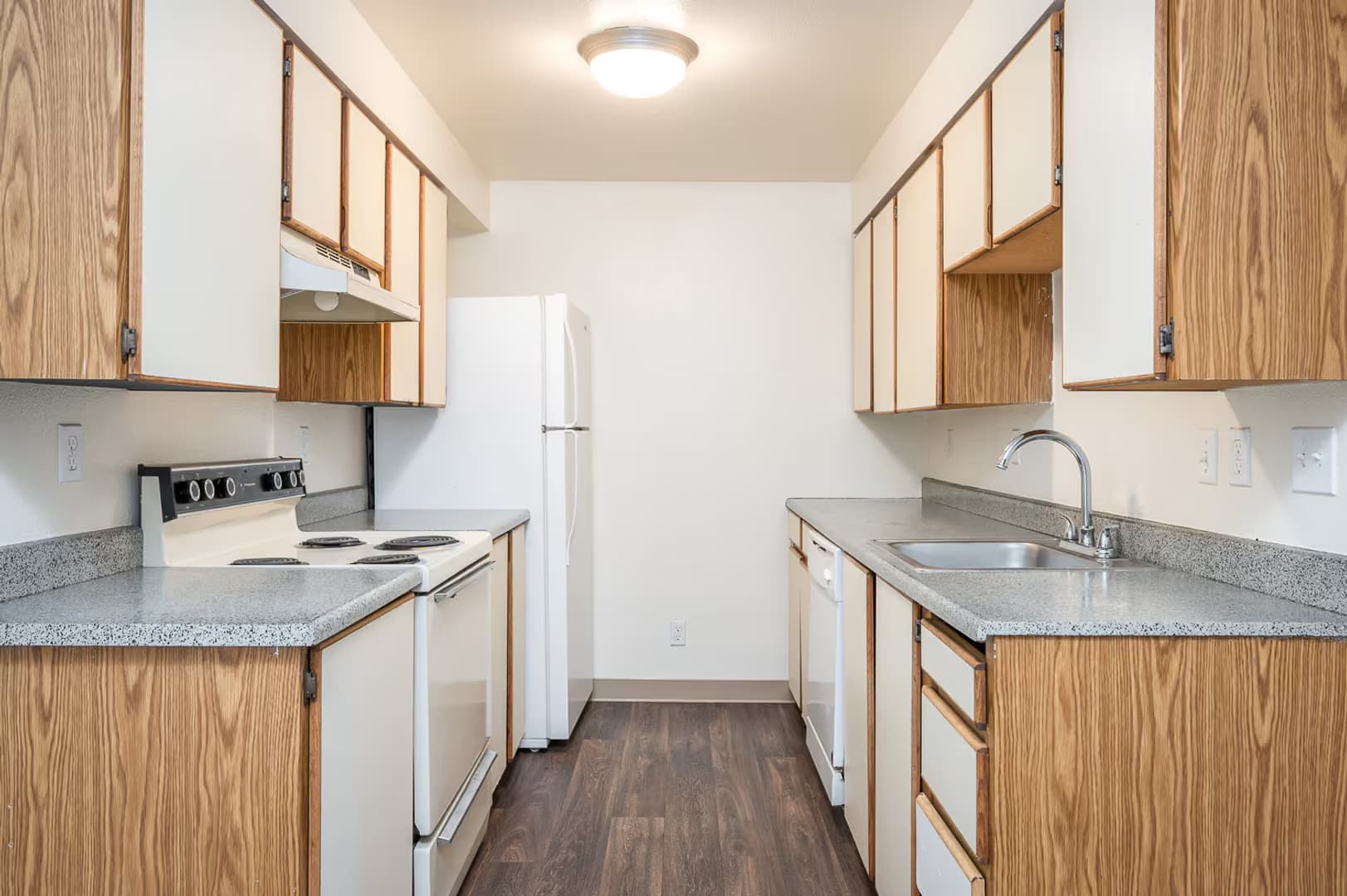 Gresham Apartment: 24050 SE Stark St