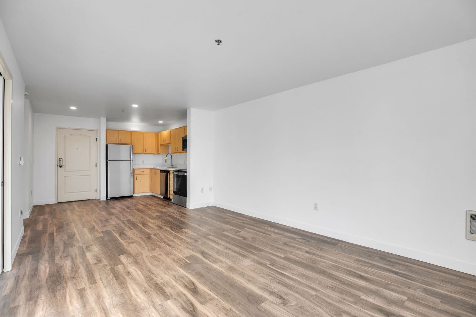 Troutdale Apartment: 1323 SW Cherry Park Road