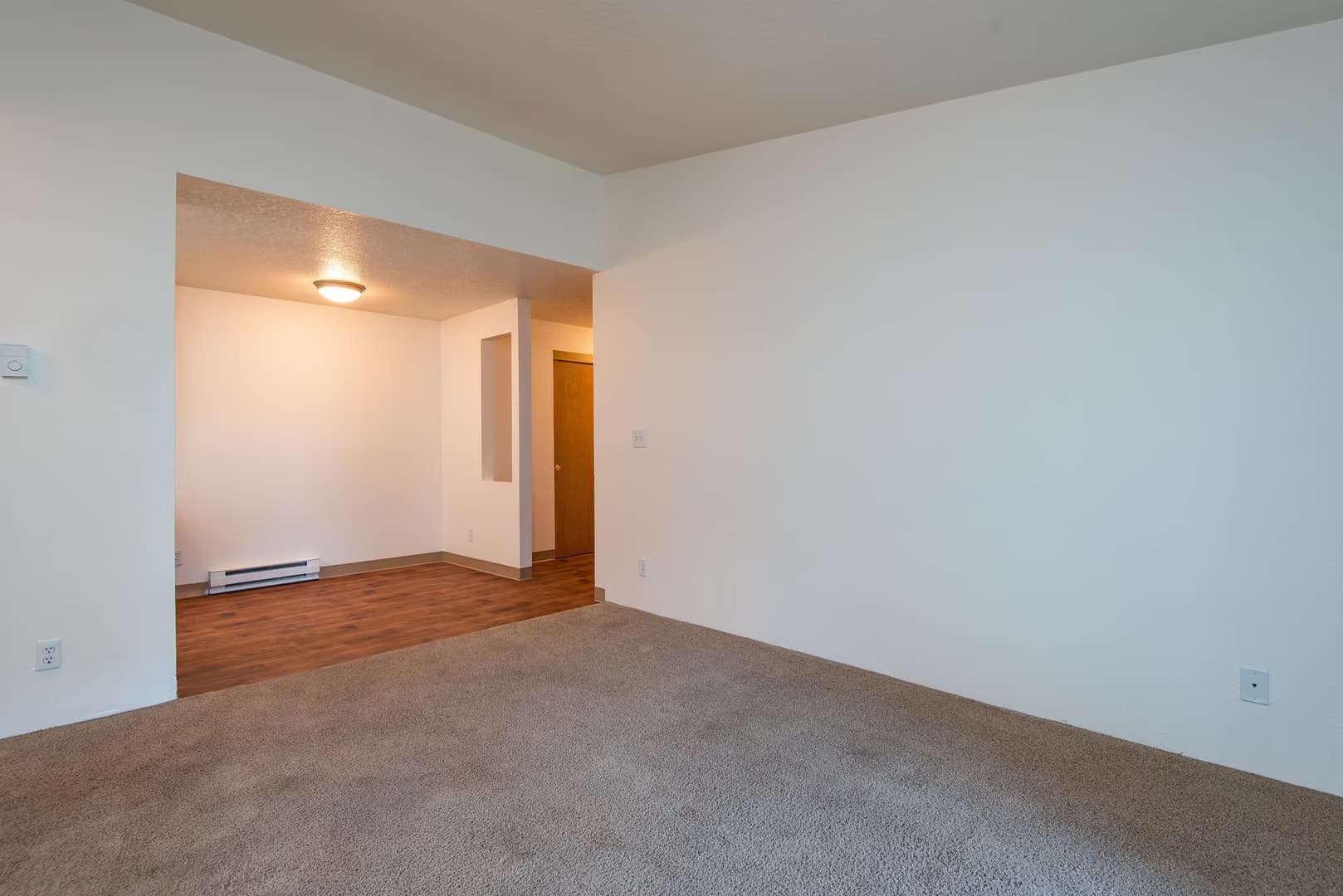 Gresham Apartment: 24050 SE Stark St