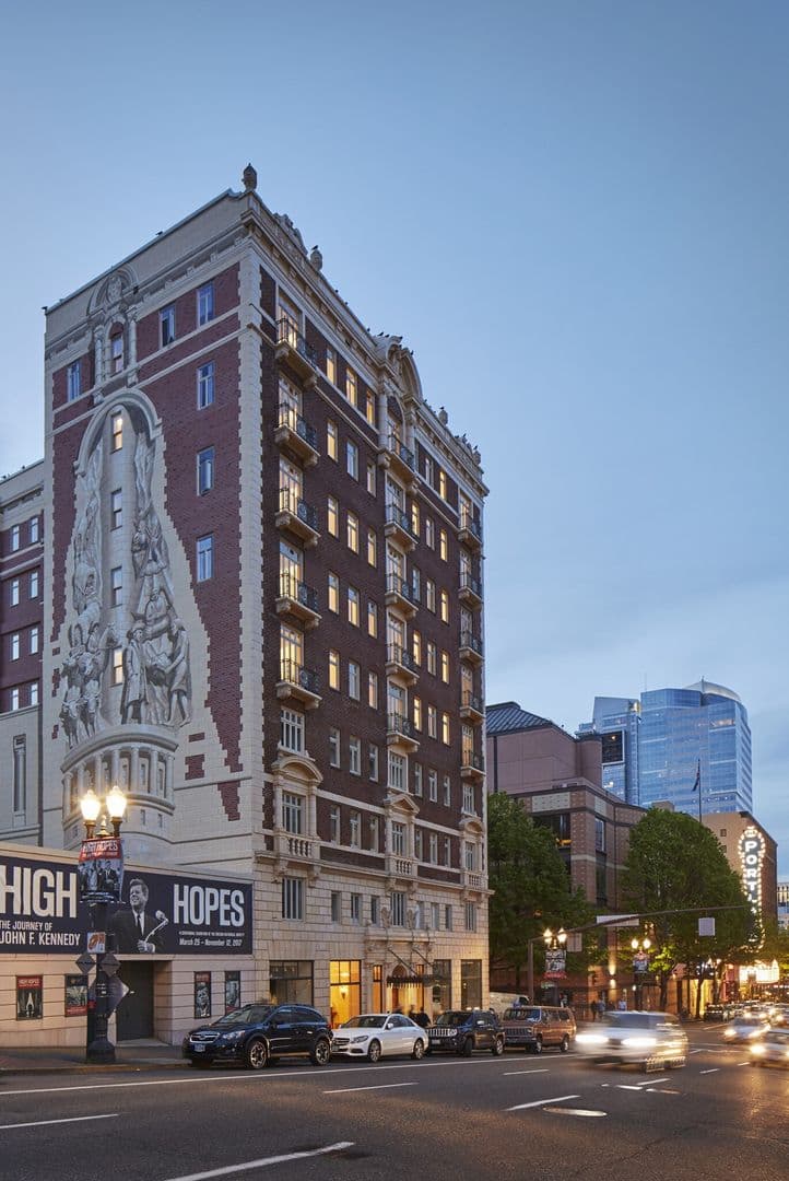 Portland Apartment: 1207 SW Broadway