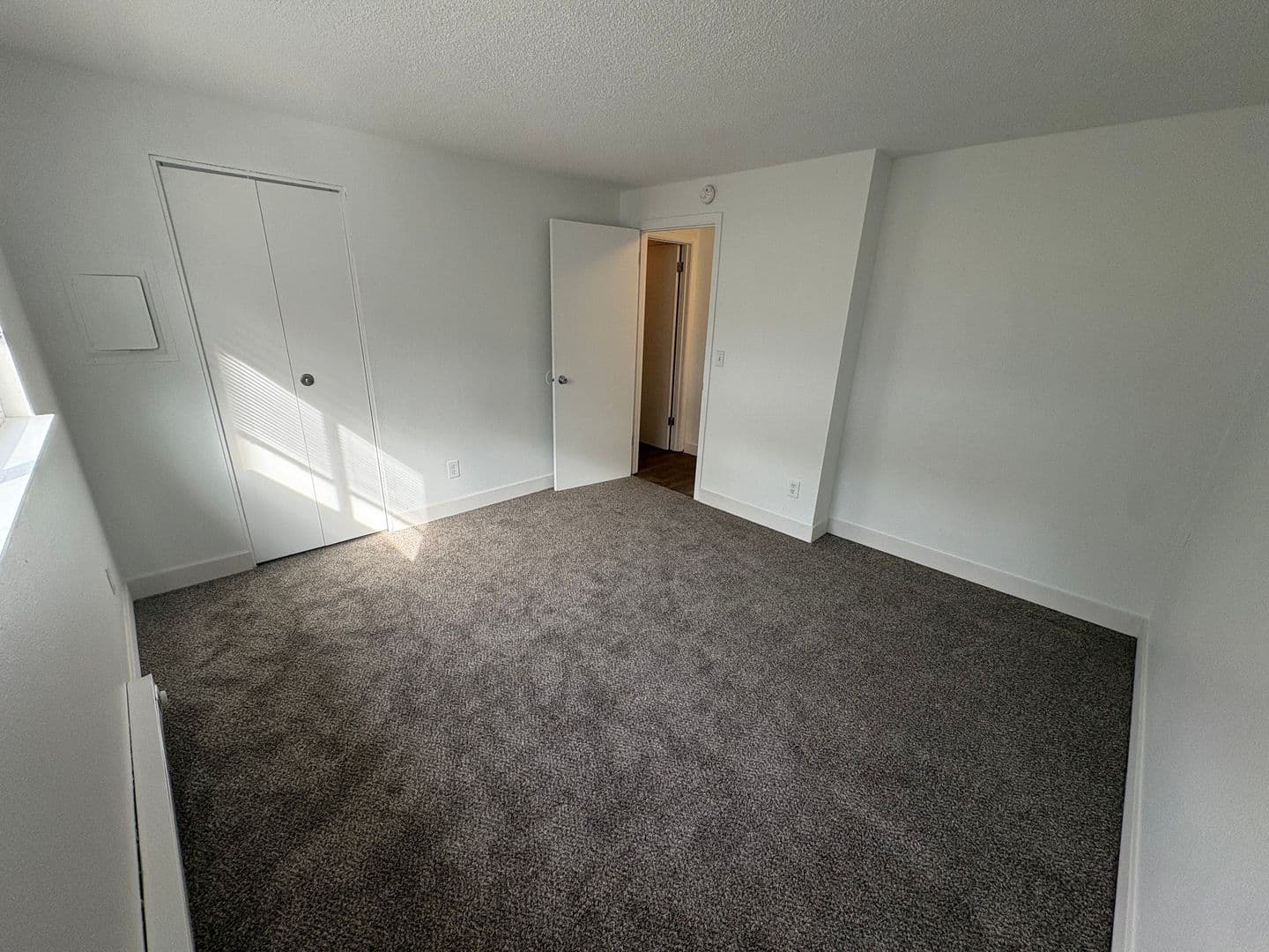 Portland Apartment: 3612 SE 28th Pl