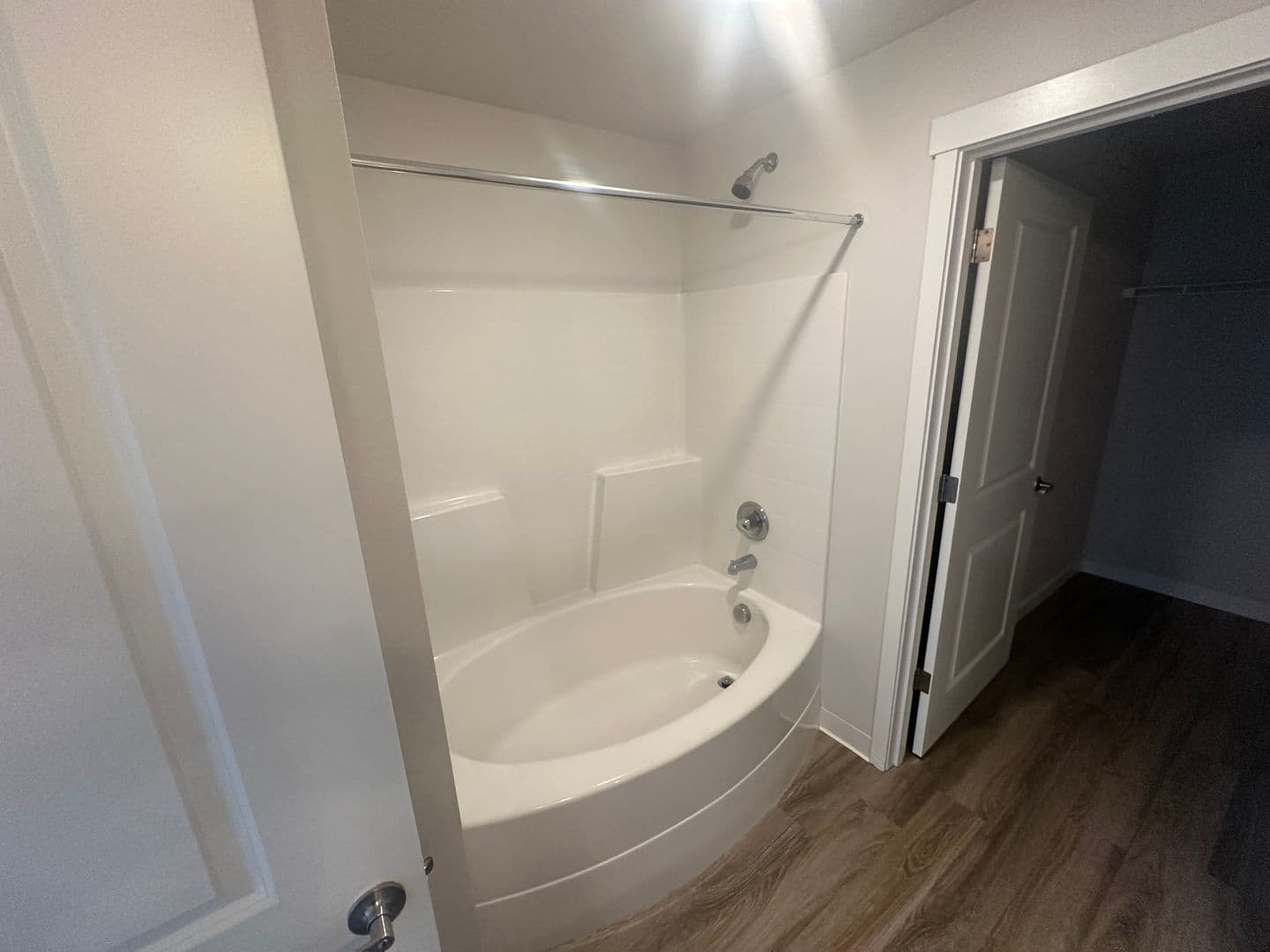 Portland Apartment: 1940 NW 25th Ave