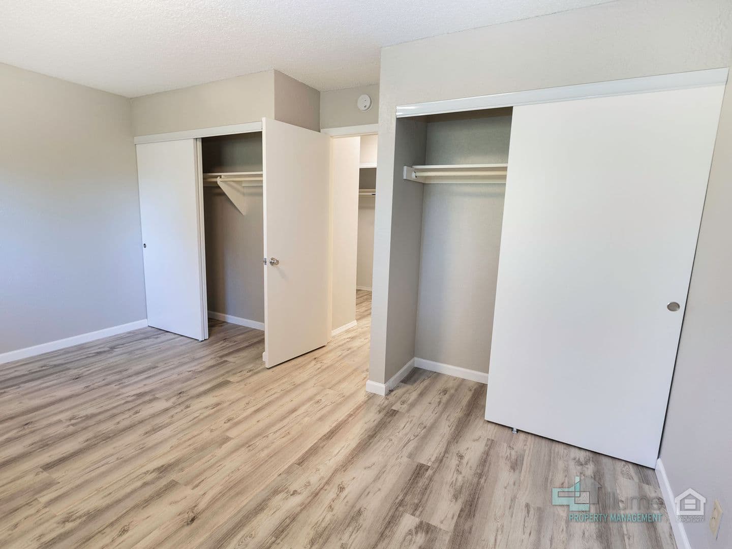 Portland Apartment: 11211 NE Weidler St