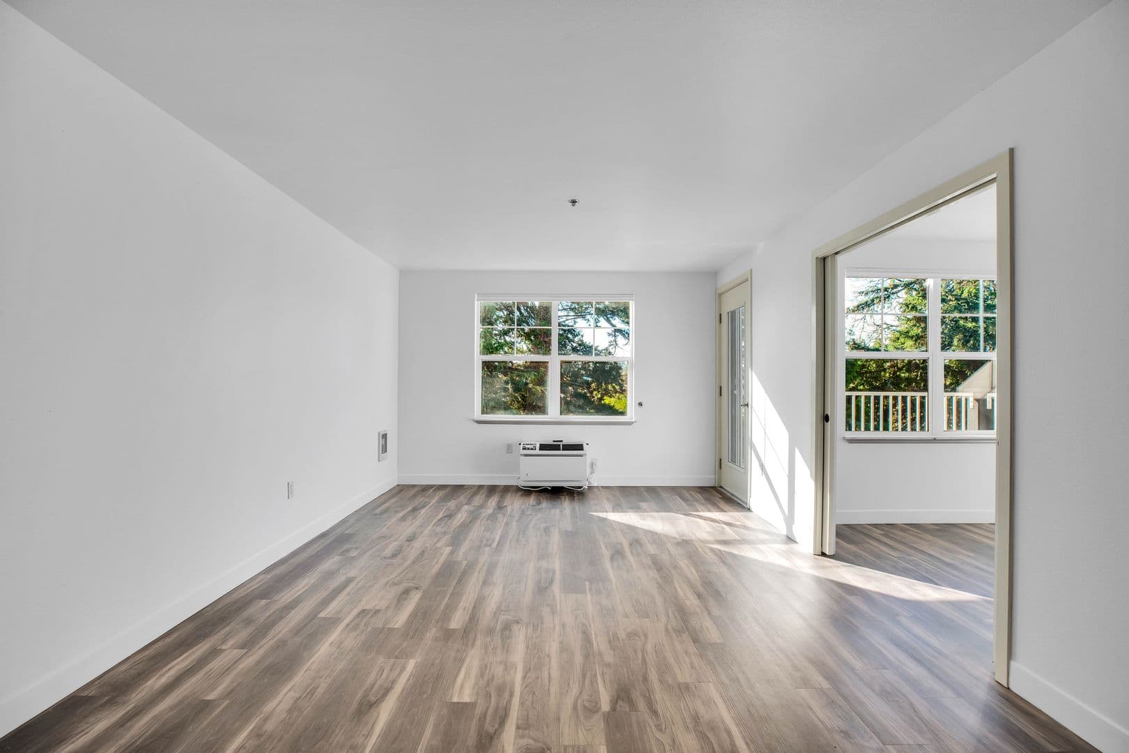 Troutdale Apartment: 1323 SW Cherry Park Road