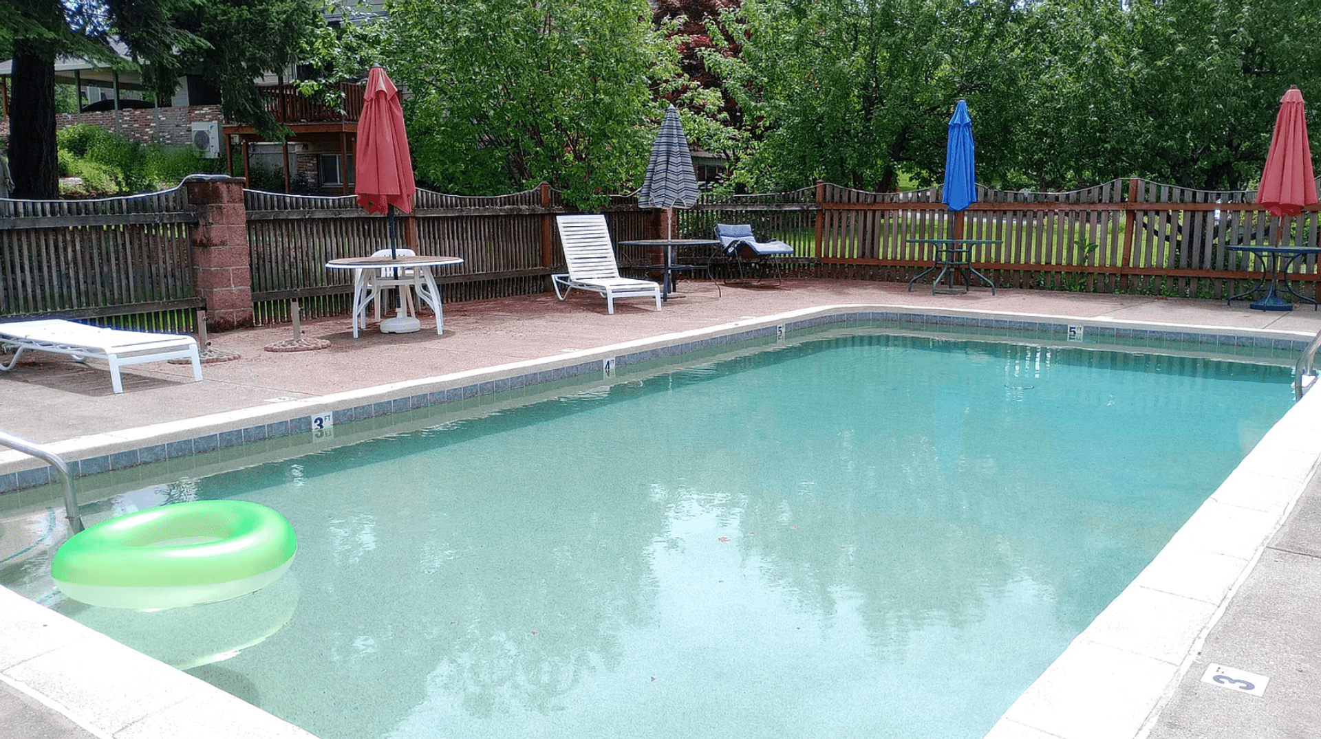 Portland Apartment: 6930-7137 SW Vermont Court