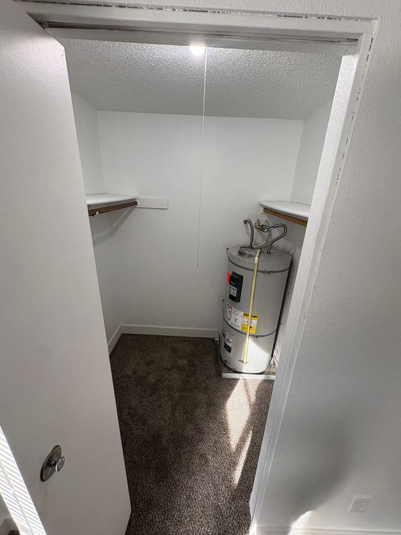 Portland Apartment: 3612 SE 28th Pl