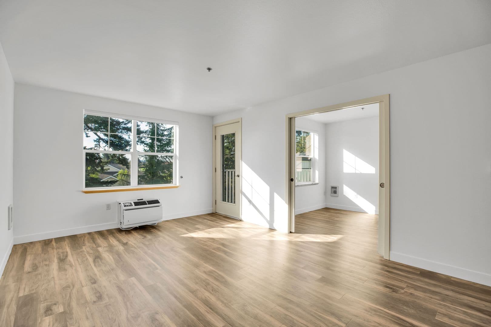 Troutdale Apartment: 1323 SW Cherry Park Road