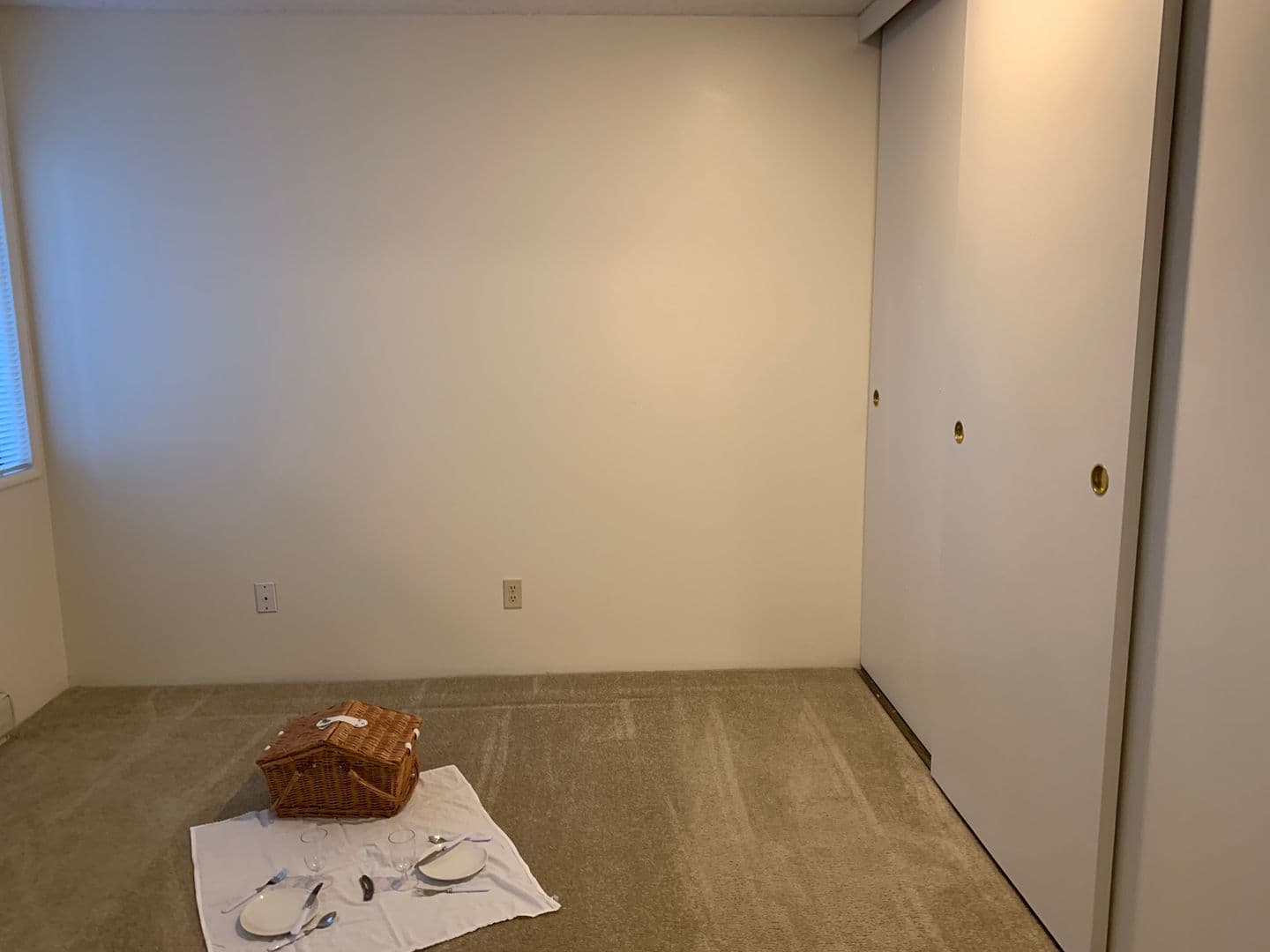 Portland Apartment: 6640 SW Capitol Highway