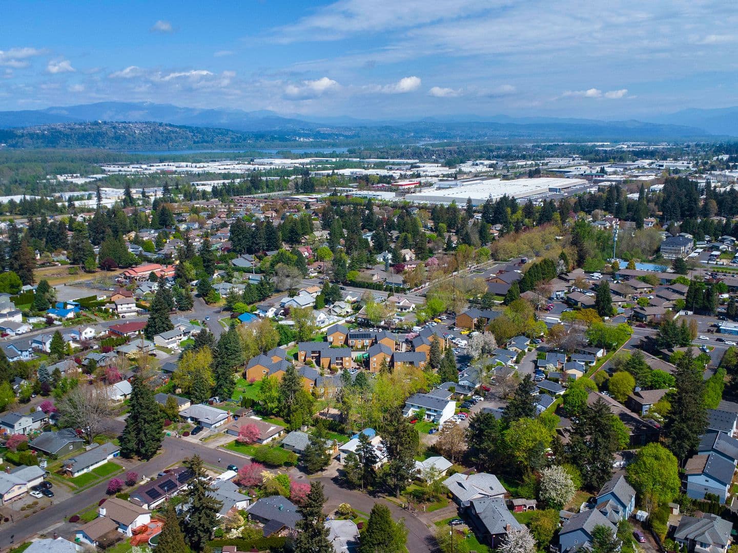 Portland Apartment: 1801 NE 162nd Ave