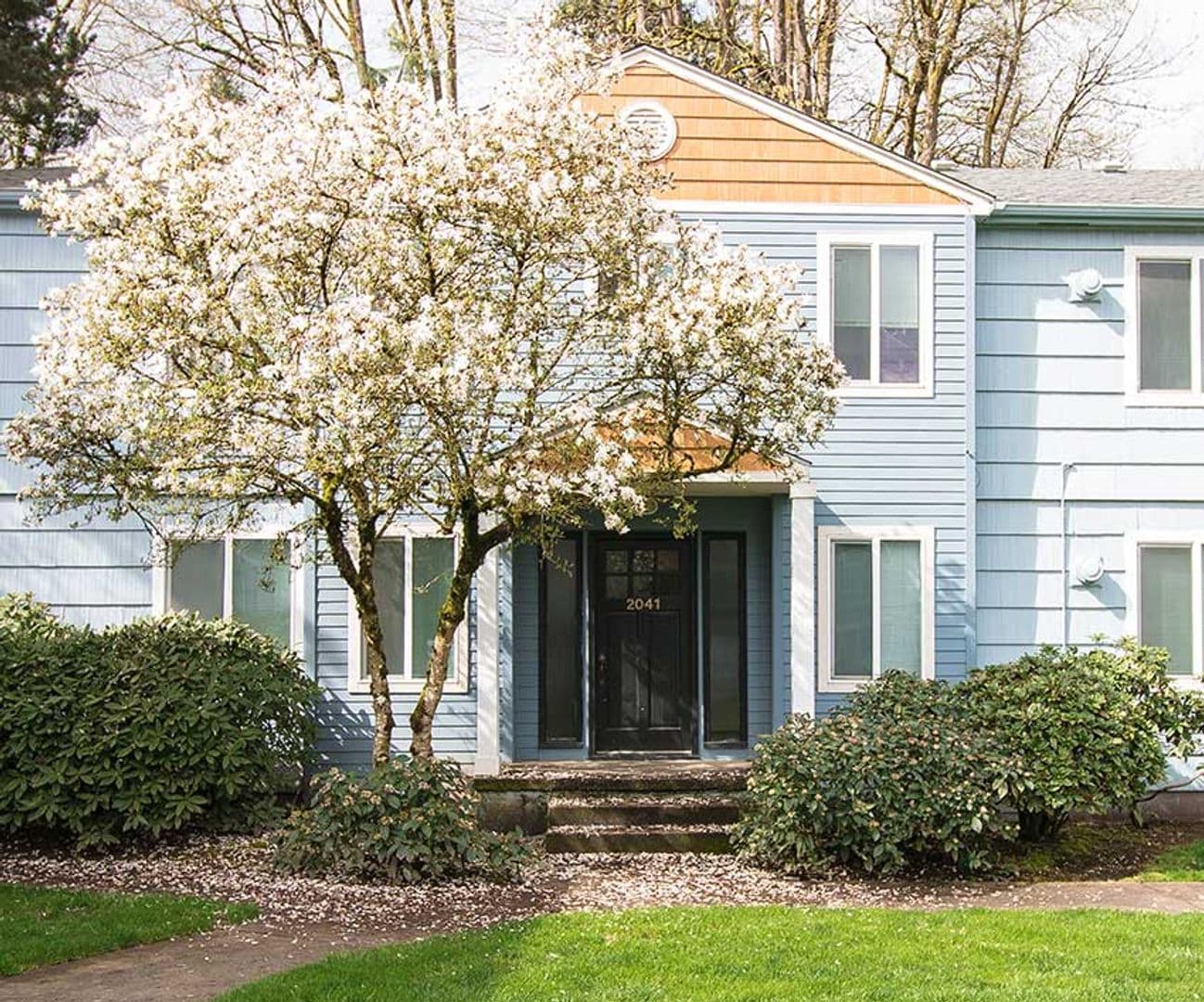 Portland Apartment: 2015-2065 NW 29th Avenue