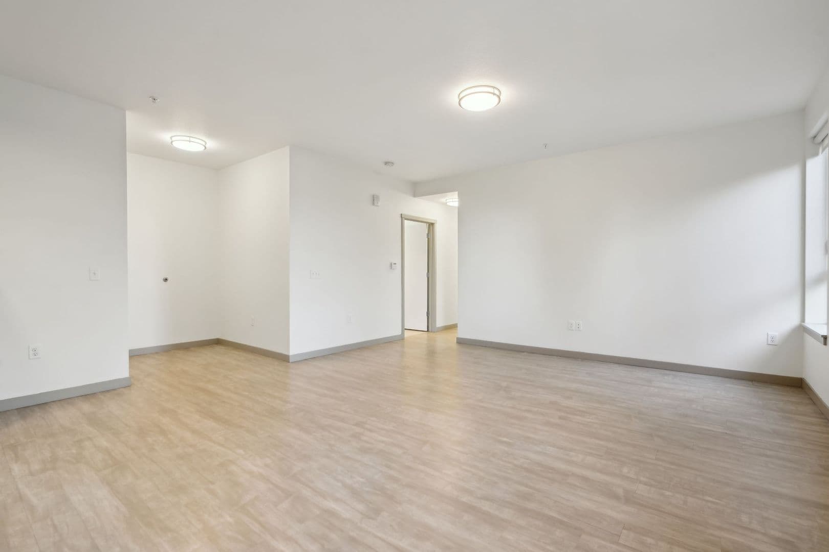 Portland Apartment: 3011 NE Killingsworth