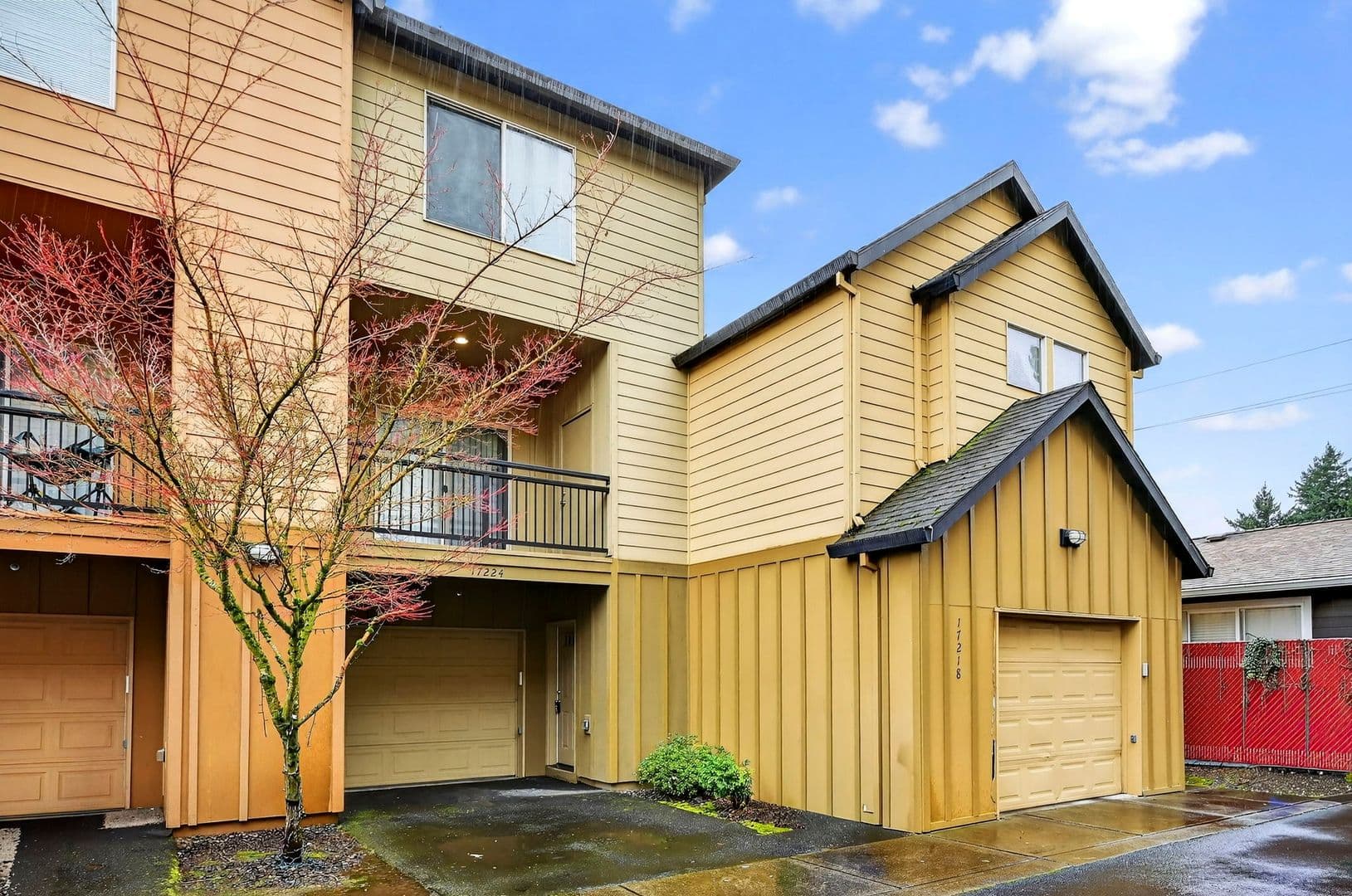 Gresham Townhome: 17218 - 17298 NE Glisan Street