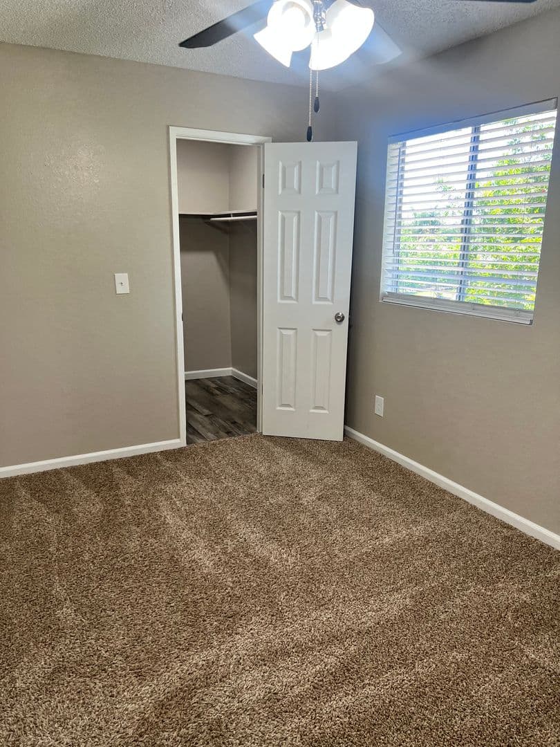 Reedley Apartment: 683 North Haney Avenue