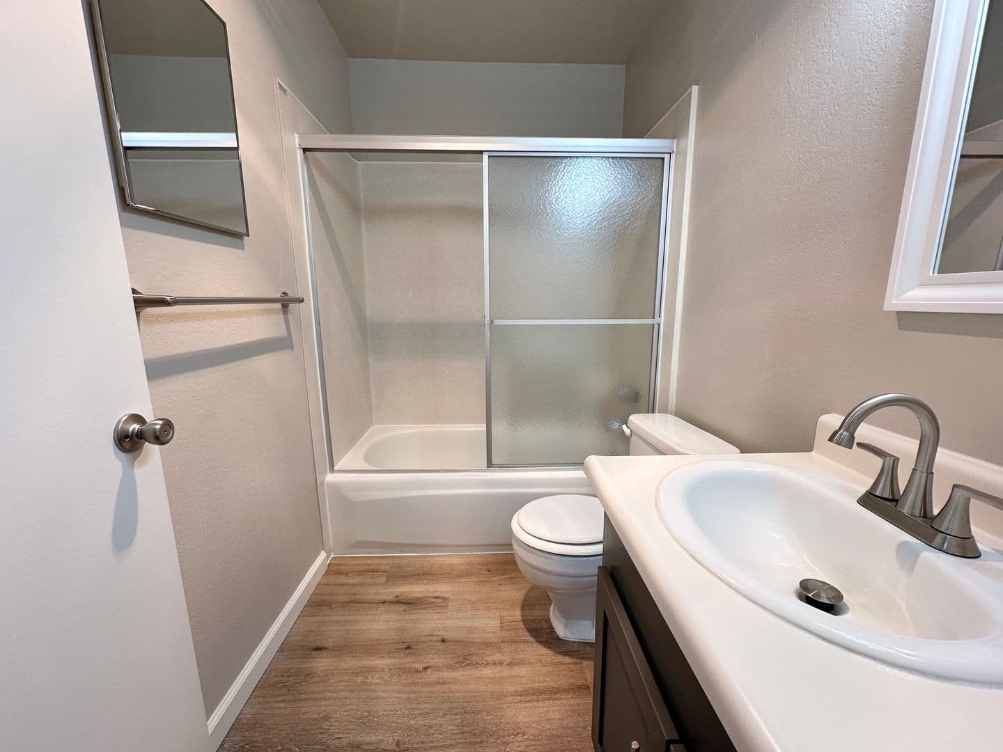 Clovis Apartment: 2127 Peach Avenue