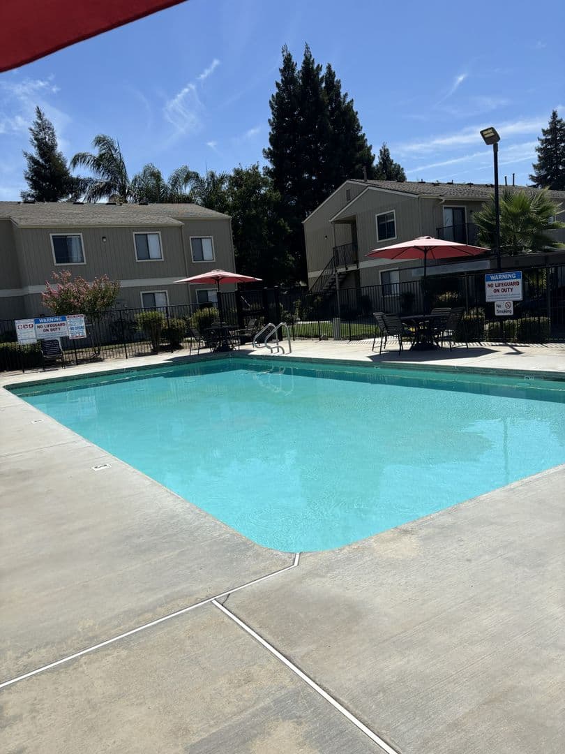 Visalia Apartment: 2901 East Stewart Ave