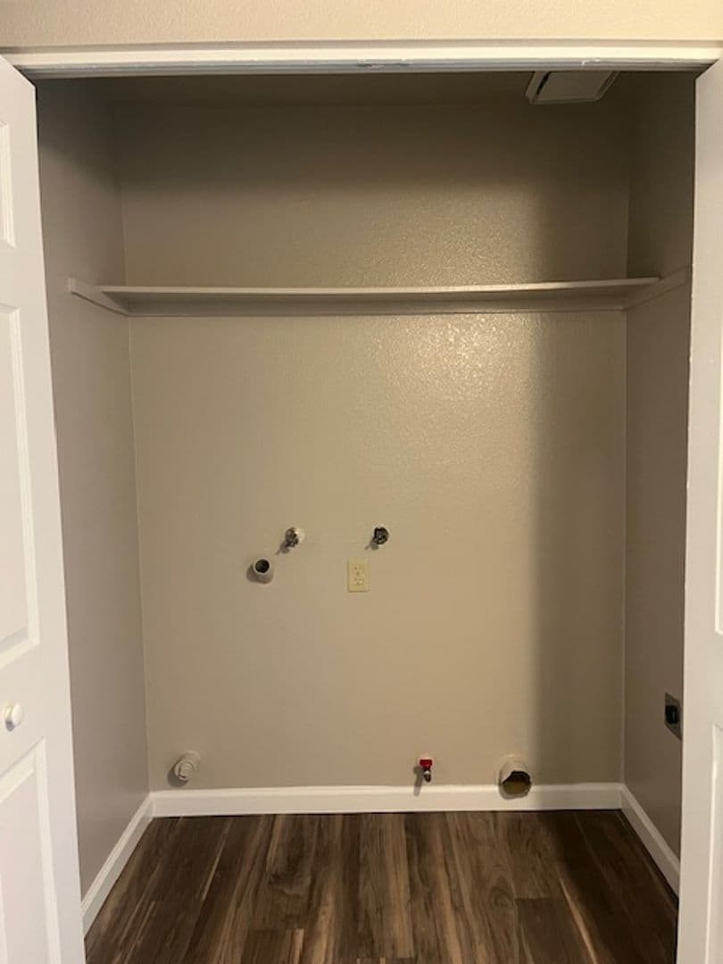 Vacaville Apartment: 1101 Farmington Dr.