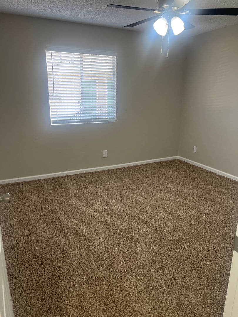 Reedley Apartment: 683 North Haney Avenue