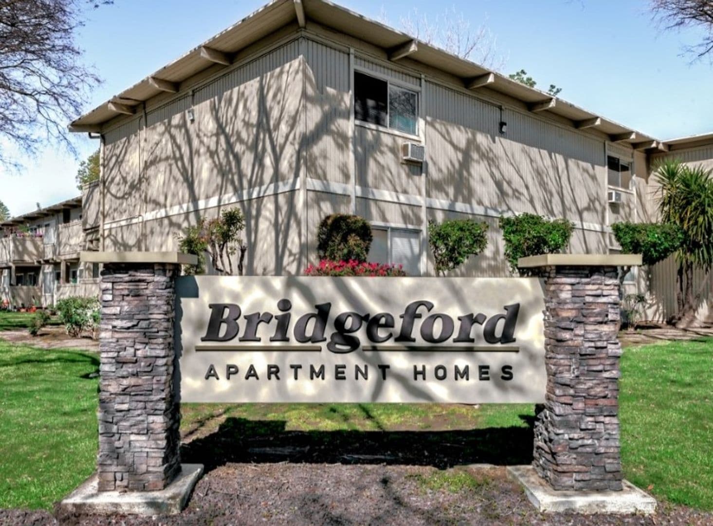 Modesto Apartment: 3709 Bridgeford Lane