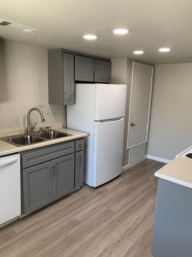 Paso Robles Apartment: 1227 Corral Creek Ave