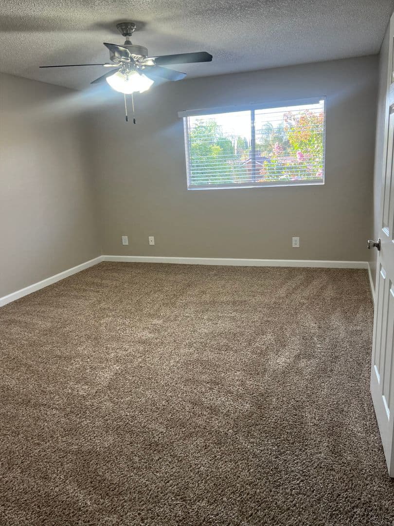 Reedley Apartment: 683 North Haney Avenue