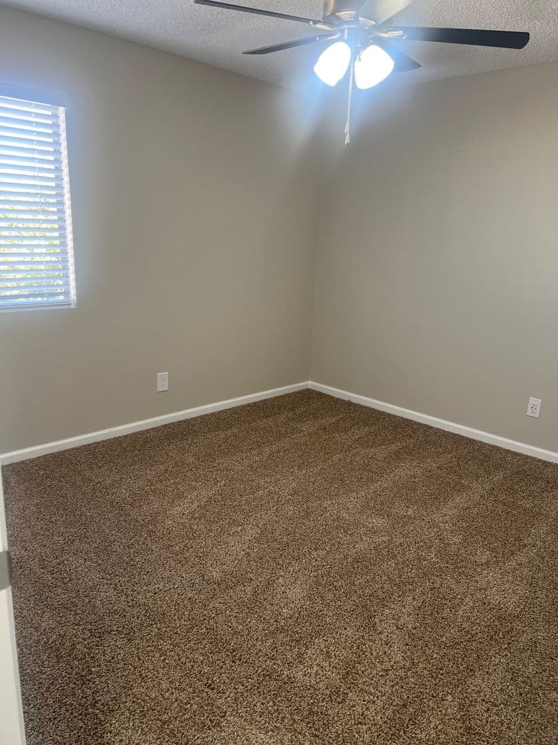 Reedley Apartment: 683 North Haney Avenue