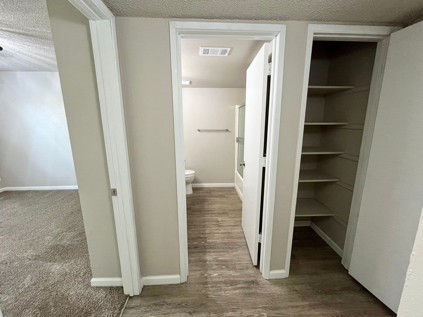 Fresno Apartment: 4751 E Gettysburg Ave
