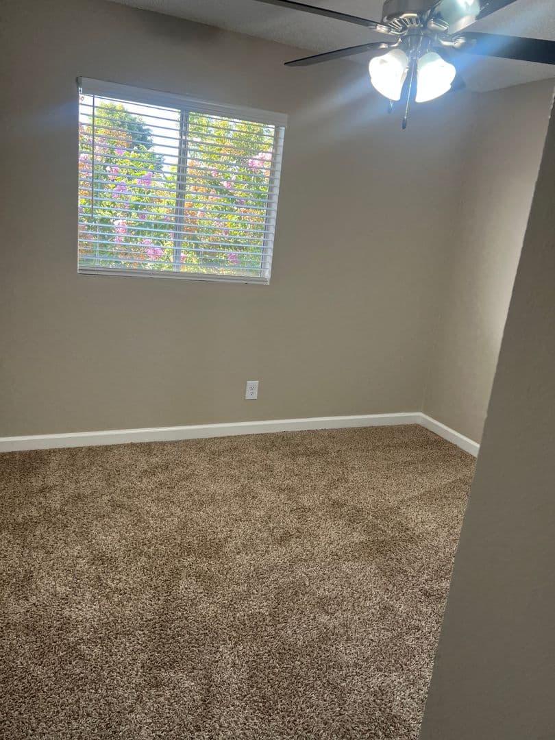 Reedley Apartment: 683 North Haney Avenue