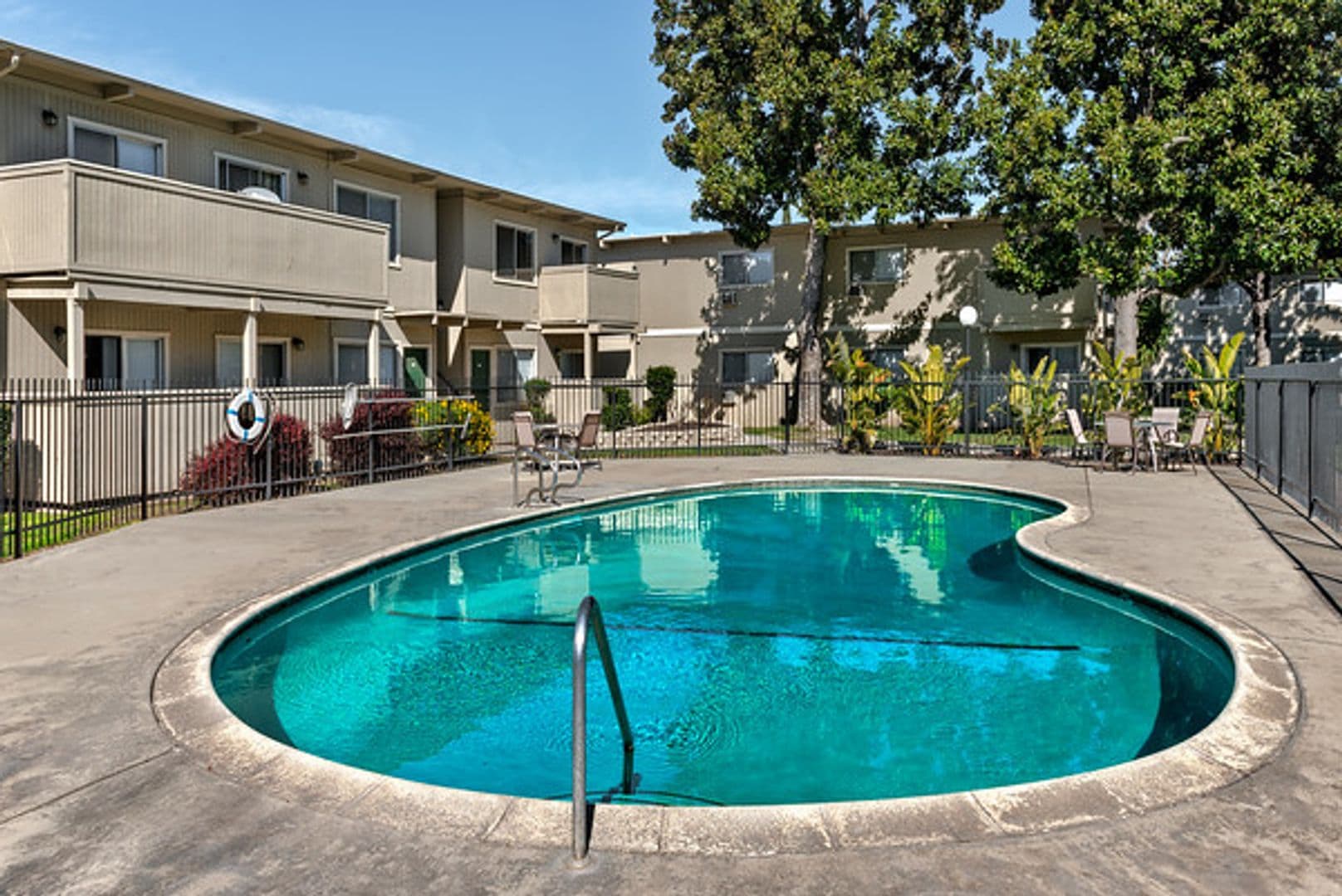 Modesto Apartment: 3709 Bridgeford Lane