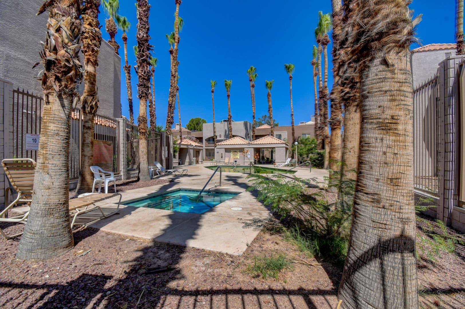 LAS VEGAS Condo: 6867 TAMARUS ST