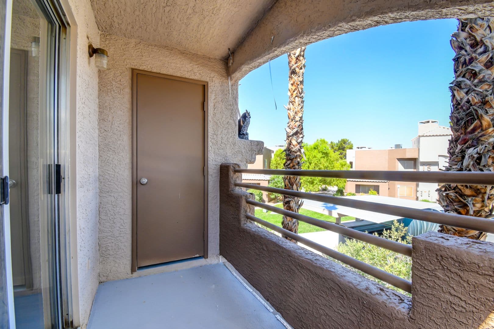 LAS VEGAS Condo: 6867 TAMARUS ST