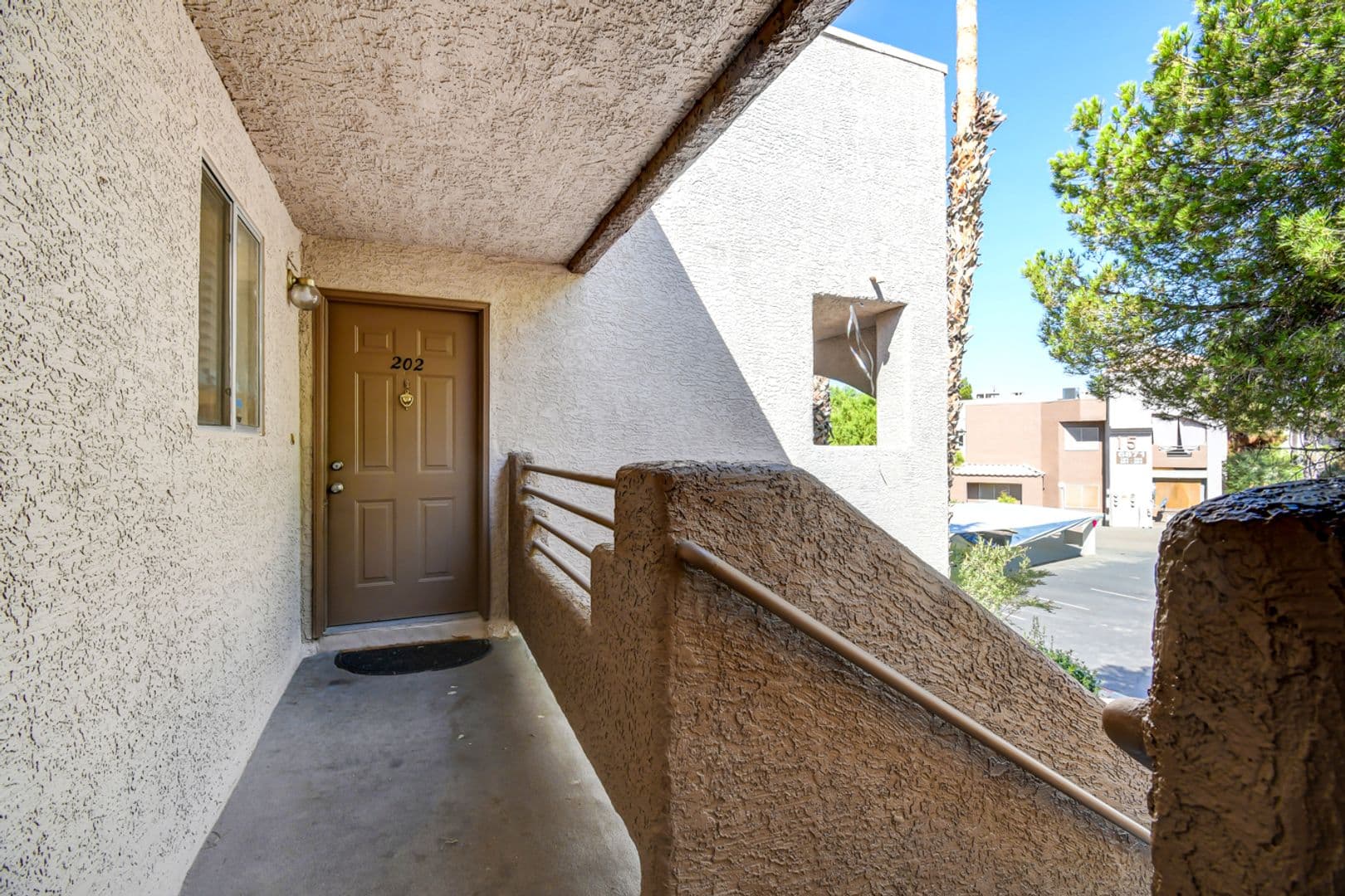 LAS VEGAS Condo: 6867 TAMARUS ST