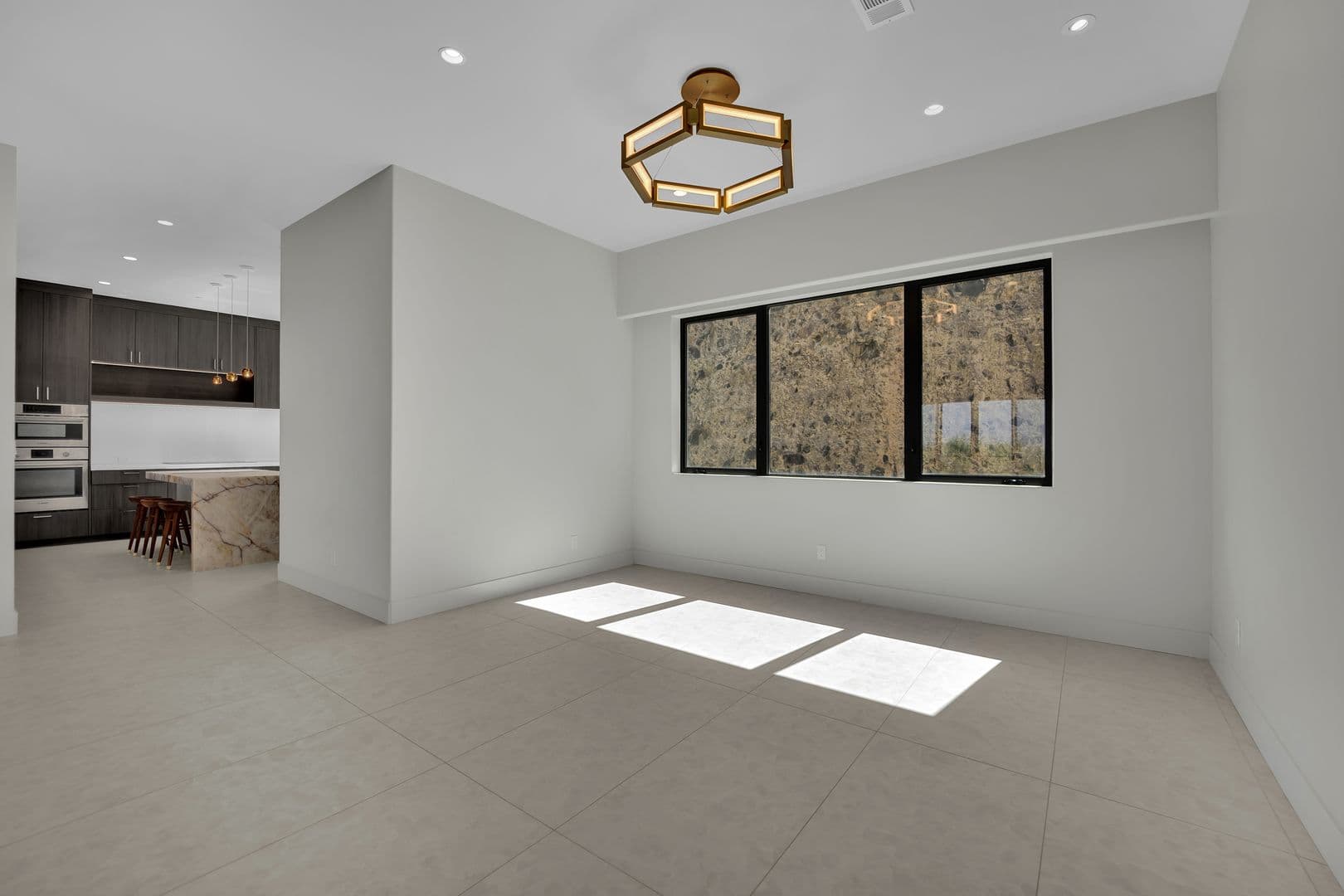 Henderson House: 378 Tranquil Peak Ct