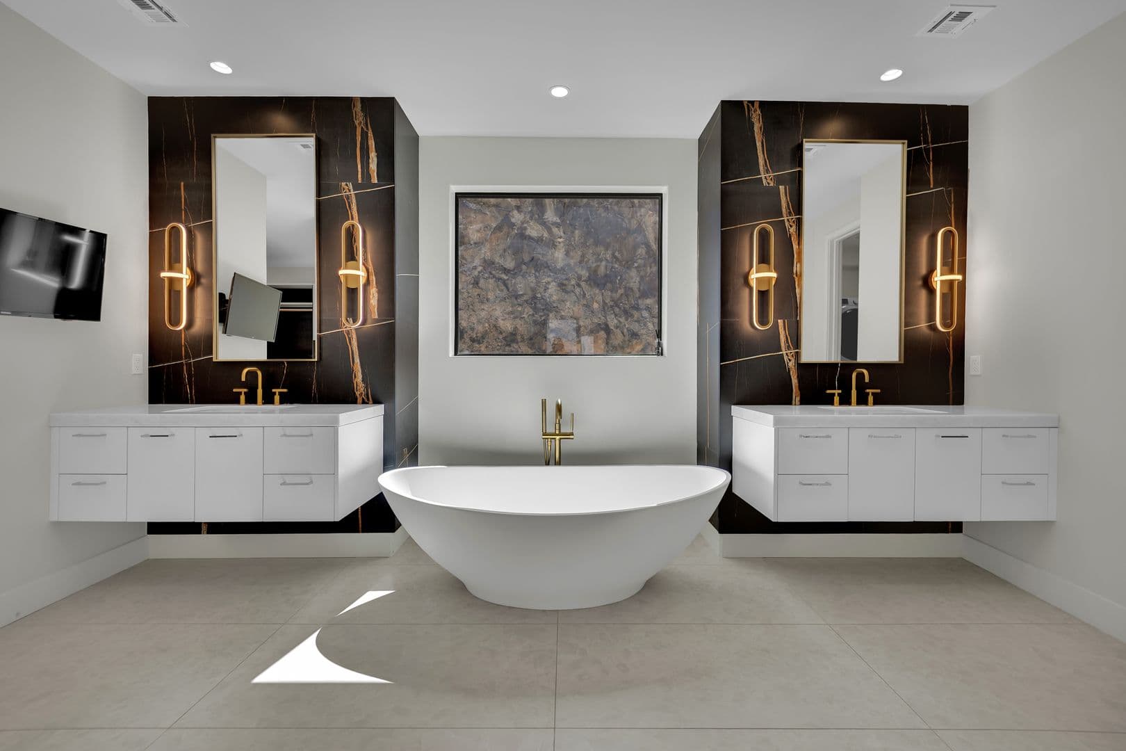 Henderson House: 378 Tranquil Peak Ct