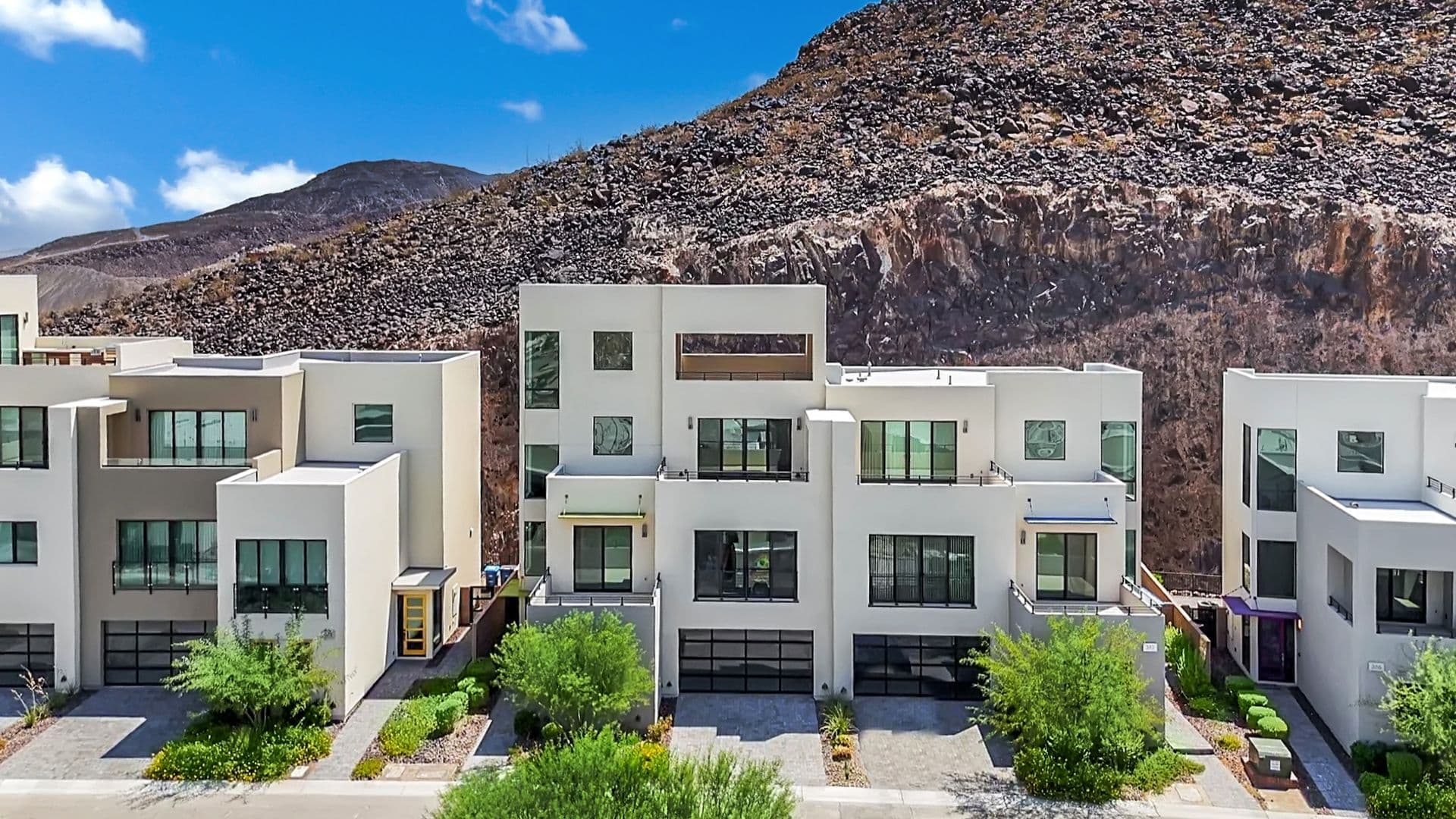 Henderson House: 378 Tranquil Peak Ct