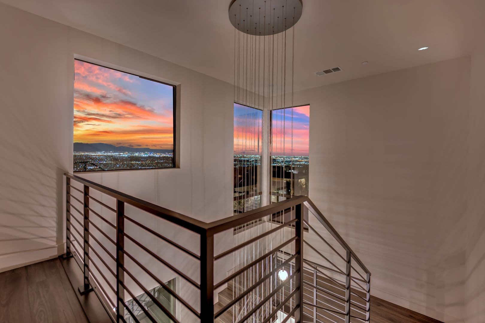 Henderson House: 378 Tranquil Peak Ct