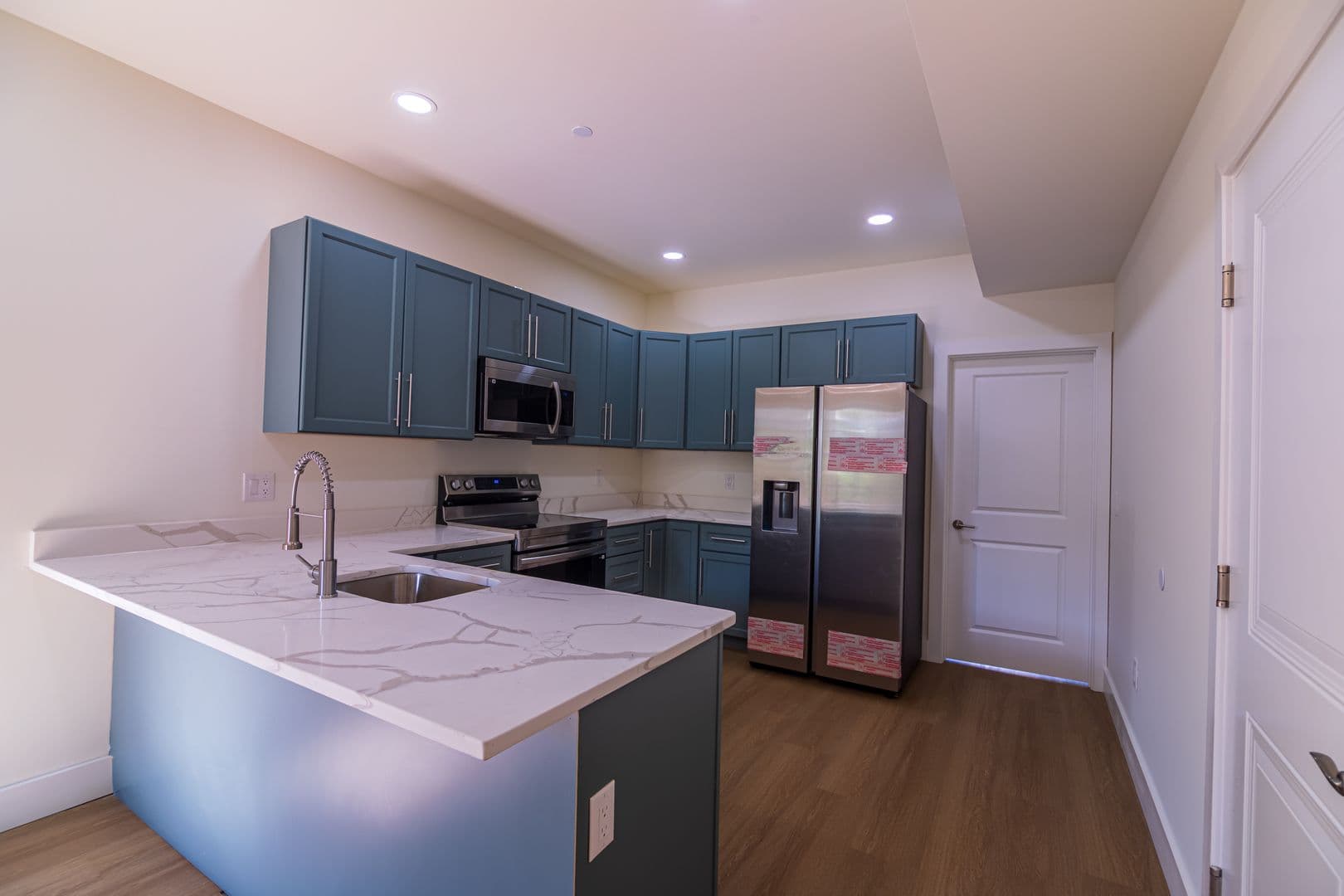 PHILADELPHIA Apartment: 808 N PRESTON ST