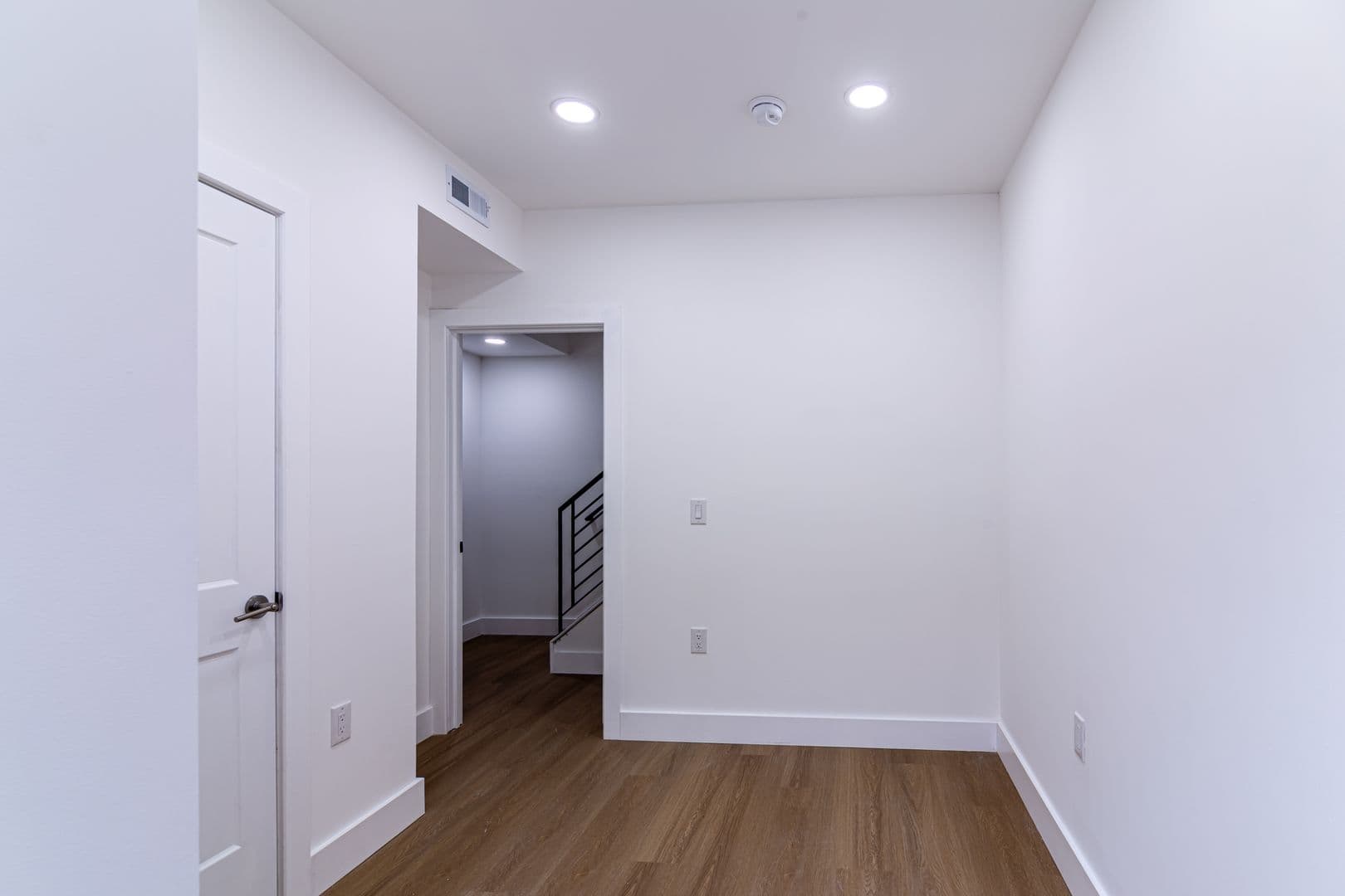 PHILADELPHIA Apartment: 137 E CUMBERLAND ST