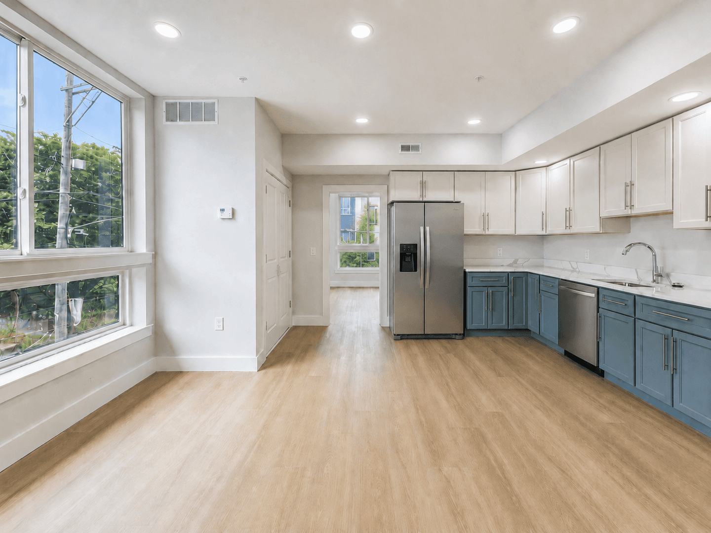 PHILADELPHIA Apartment: 122 E CUMBERLAND ST