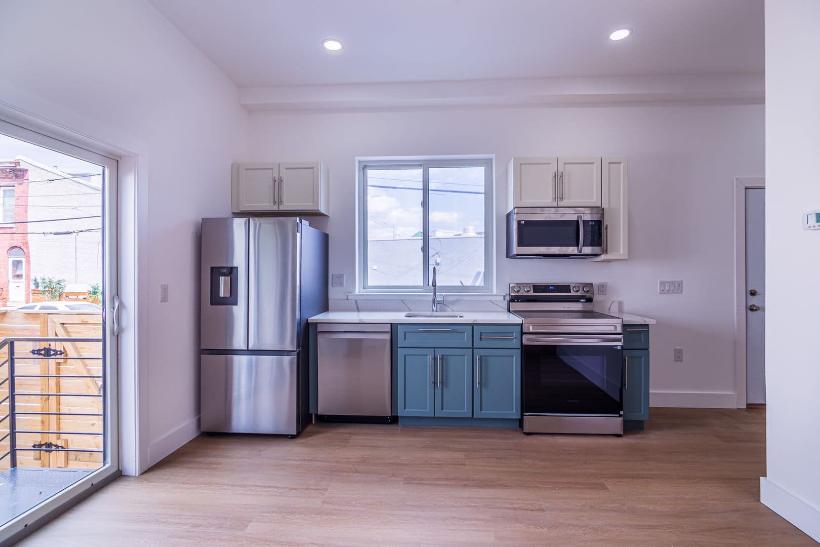 PHILADELPHIA Apartment: 137 E CUMBERLAND ST