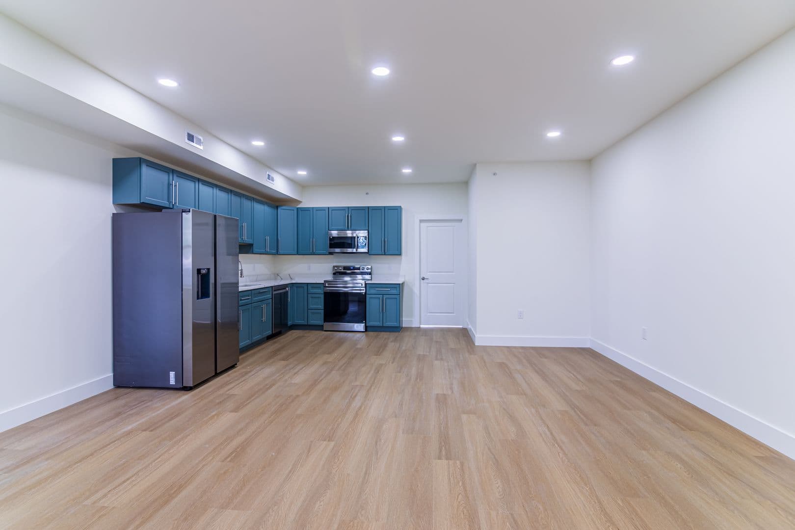 PHILADELPHIA Apartment: 3956 PARRISH ST