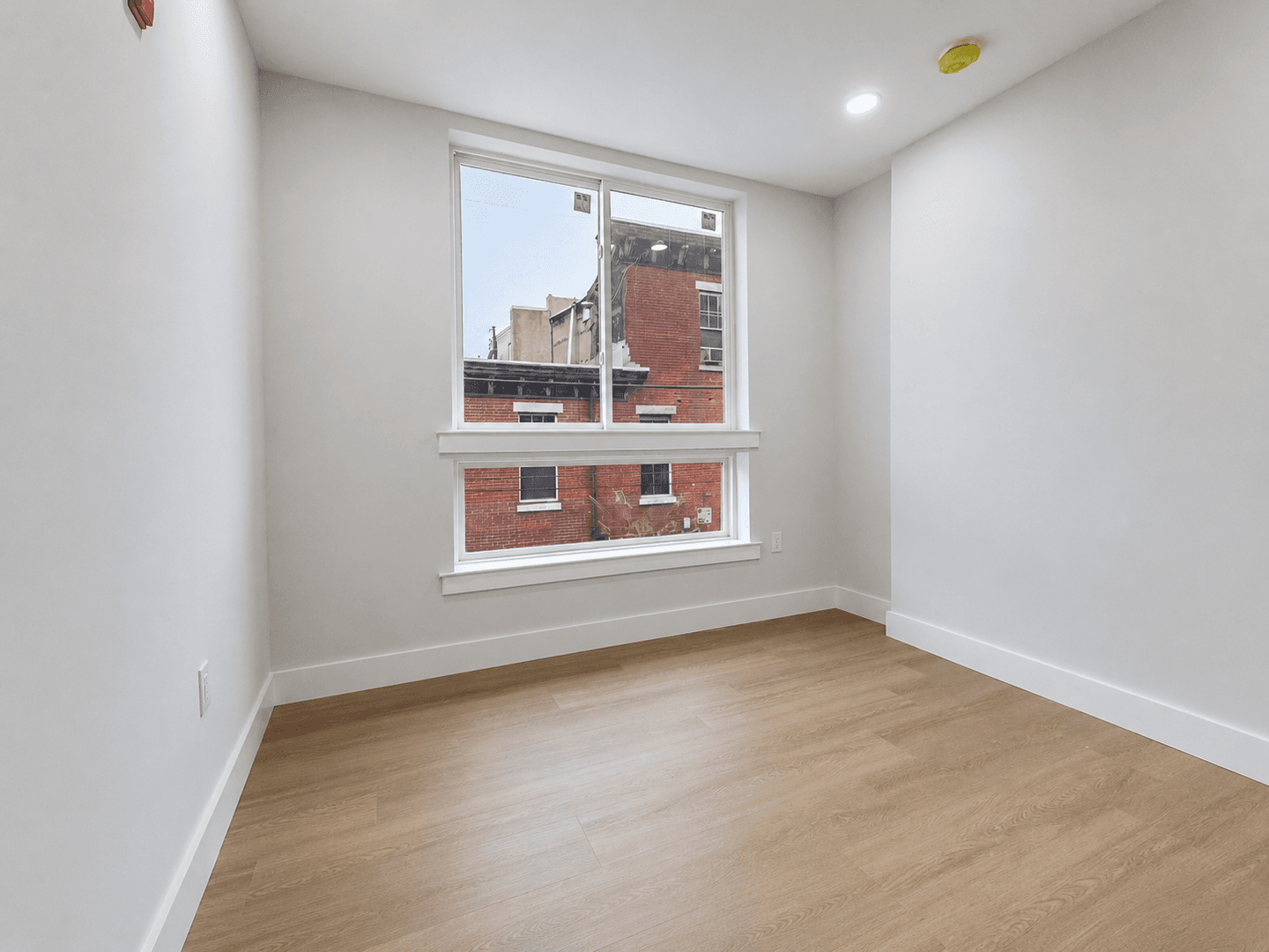 PHILADELPHIA Apartment: 122 E CUMBERLAND ST