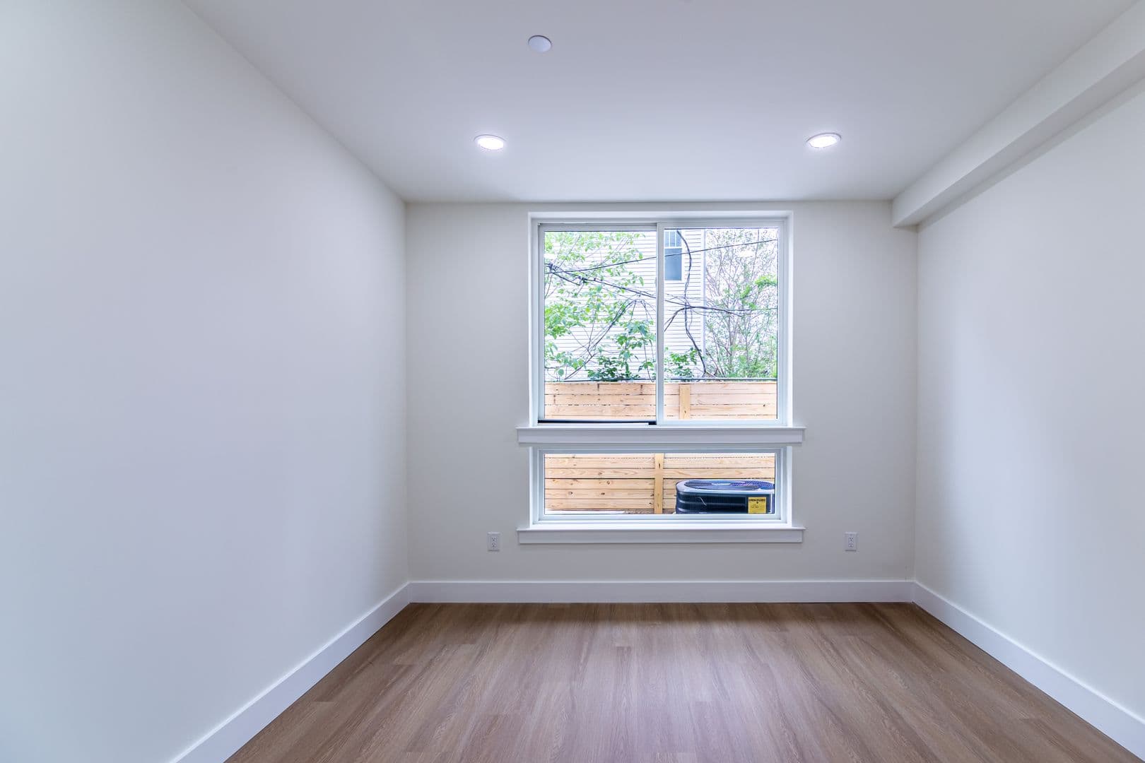 PHILADELPHIA Apartment: 808 N PRESTON ST