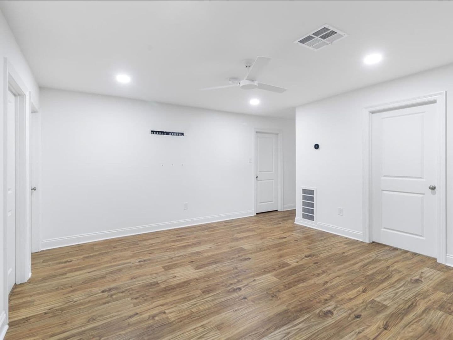 Mandeville Apartment: 641 Village Lane