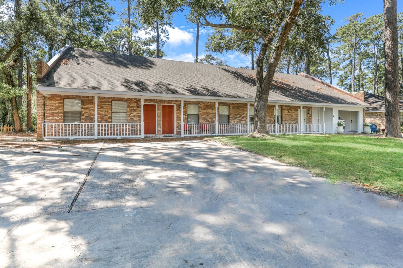 Mandeville Apartment: 641 Village Lane