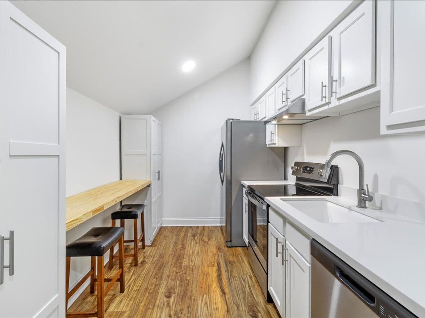 Mandeville Apartment: 641 Village Lane