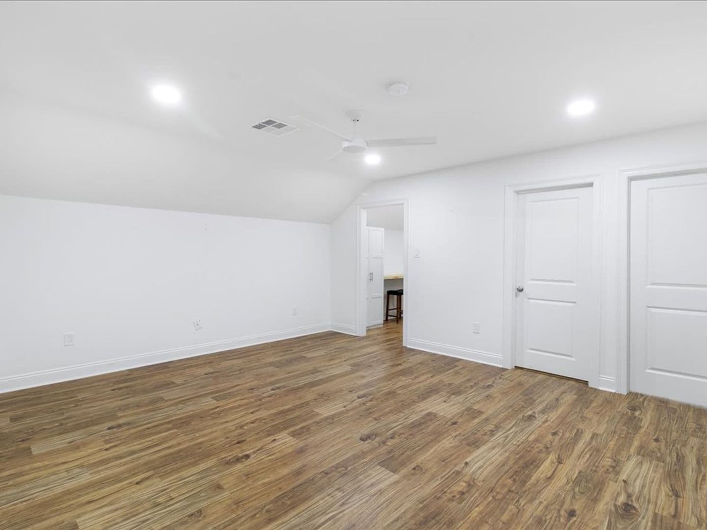 Mandeville Apartment: 641 Village Lane